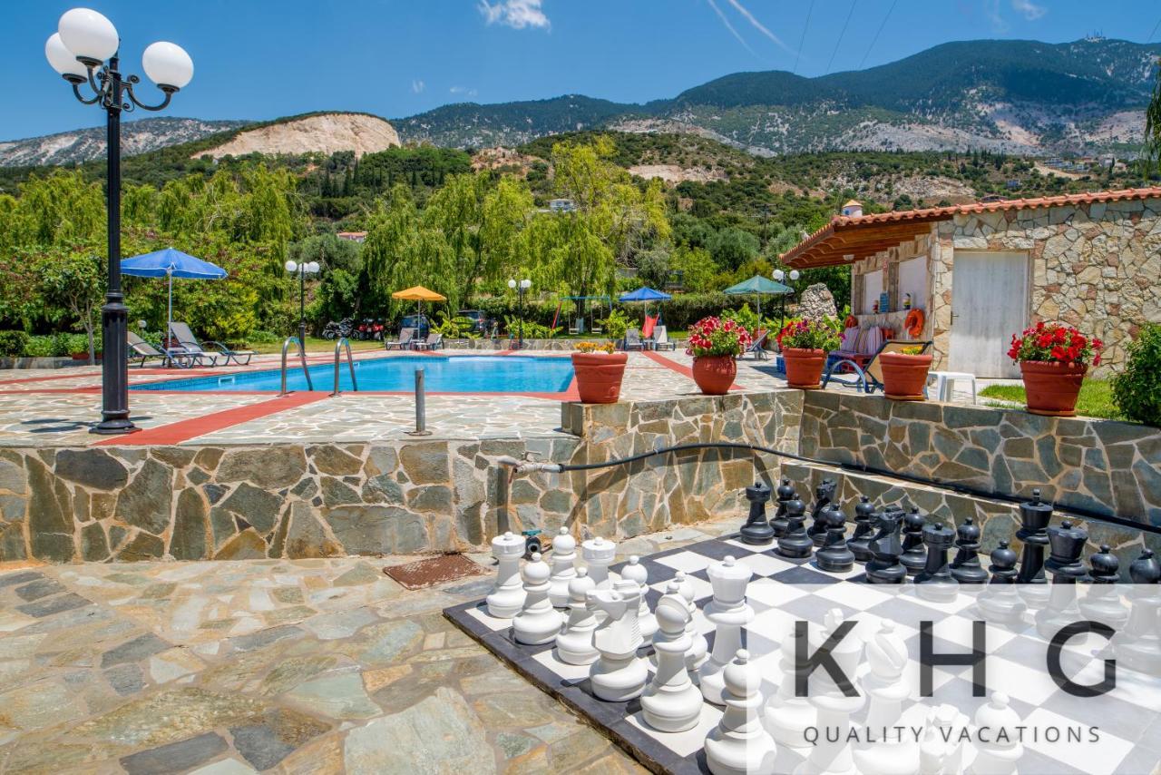 Jovanna Studios In The Nature With Pool! Mousata Exterior foto