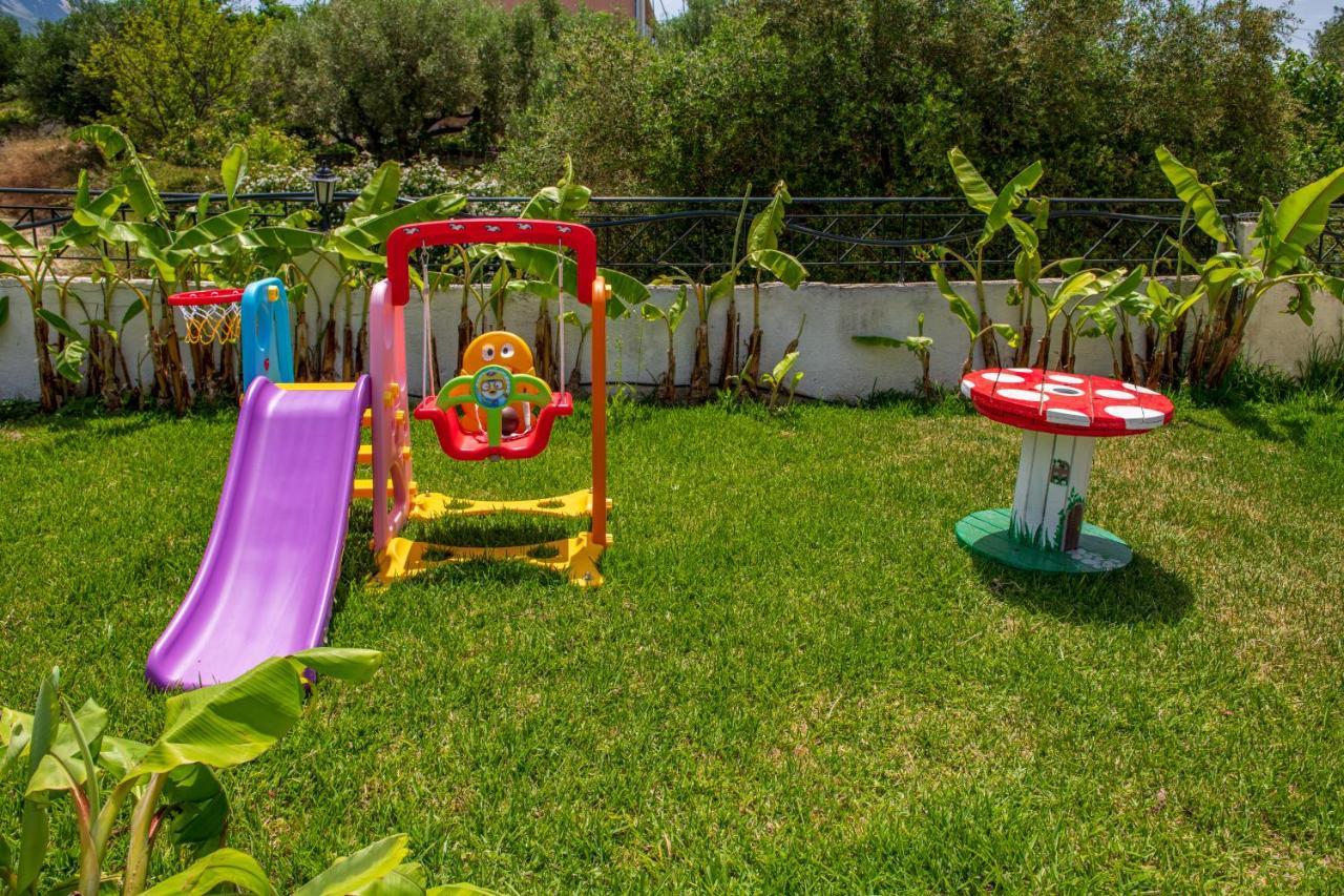 Jovanna Studios In The Nature With Pool! Mousata Exterior foto