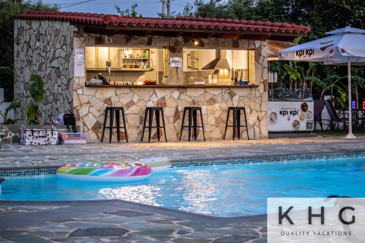 Jovanna Studios In The Nature With Pool! Mousata Exterior foto